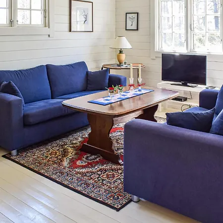 2 Bedroom Awesome In Sarpsborg 度假居 *