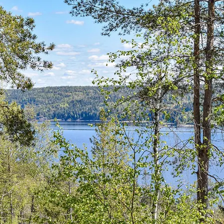 Amazing Home In Sarpsborg With Lake View Nyaraló