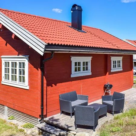 Amazing Home In Sarpsborg With Lake View Nyaraló *